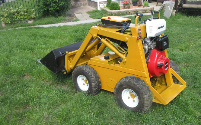 GL60 MINI SKID STEER